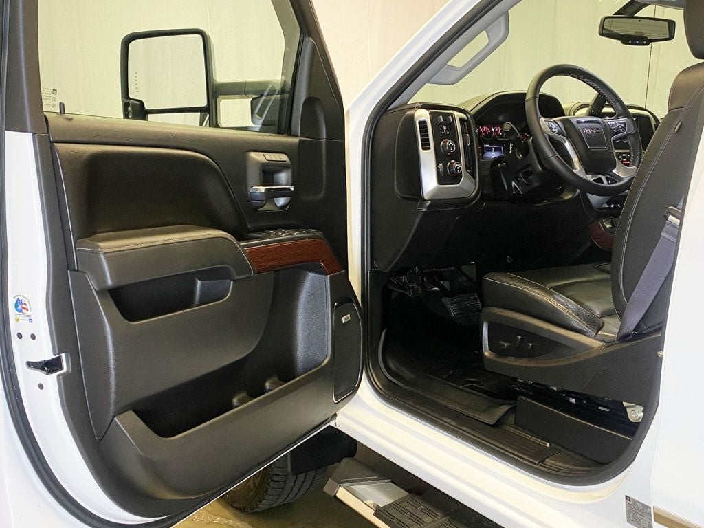 2016 Gmc Sierra SLT photo 25