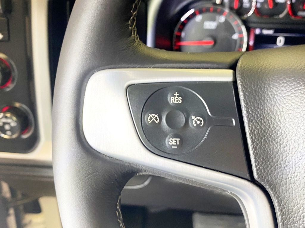 2016 Gmc Sierra SLT photo 33