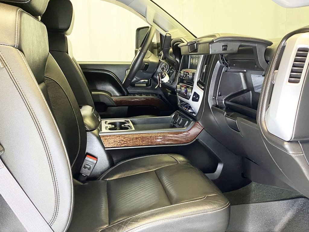 2016 Gmc Sierra SLT photo 47