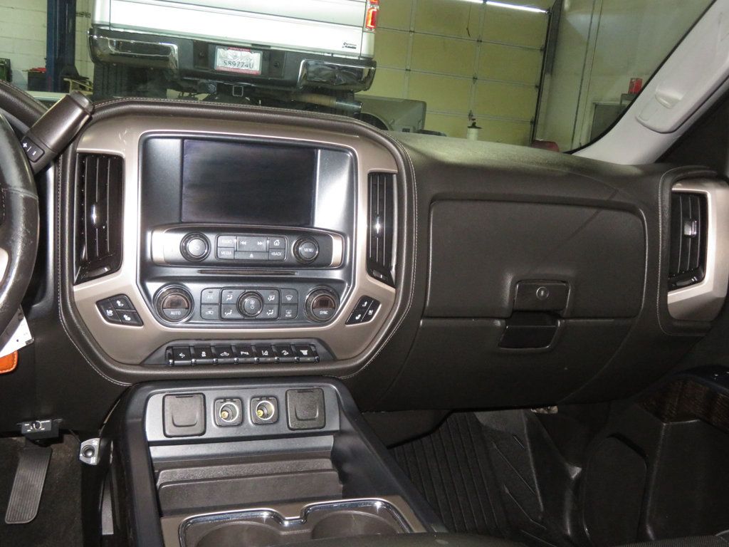 2016 Gmc Sierra Denali photo 35