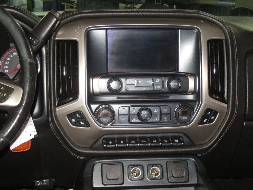 2016 Gmc Sierra Denali photo 36
