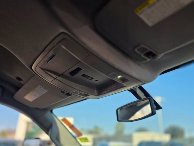 2016 GMC Sierra 3500HD 4WD Crew Cab 167.7" - 22961149 - 10