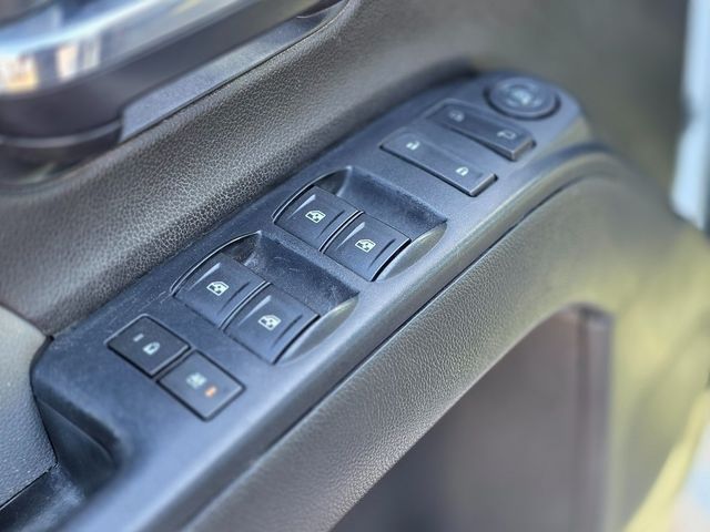 2016 GMC Sierra 3500HD 4WD Crew Cab 167.7" - 22961149 - 20