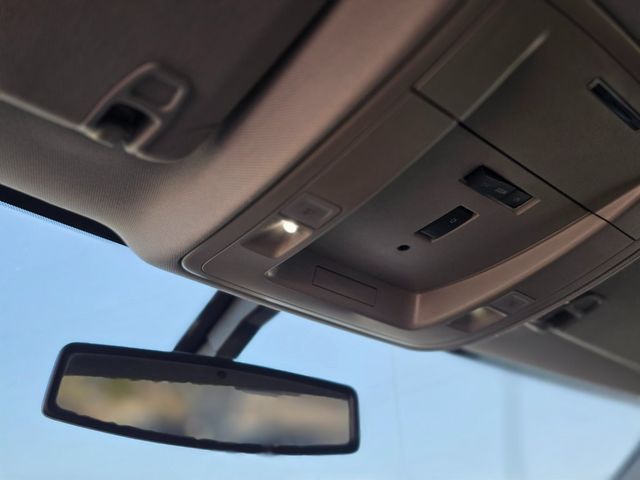 2016 GMC Sierra 3500HD 4WD Crew Cab 167.7" - 22961149 - 28