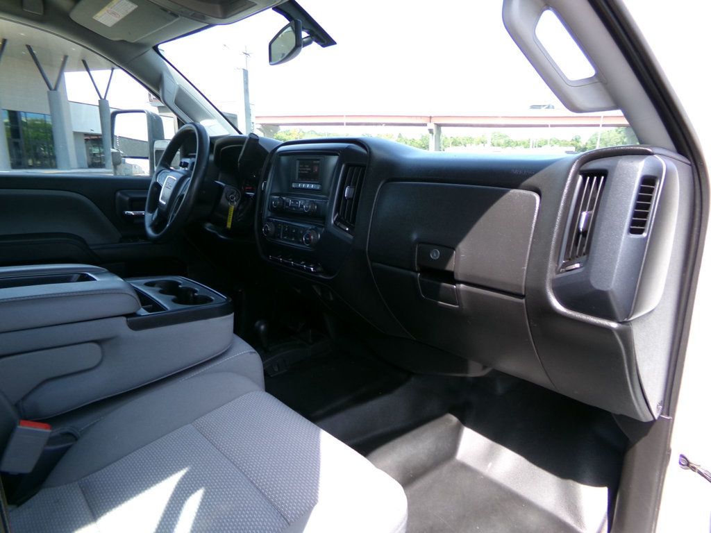 2016 Gmc Sierra SLE photo 13