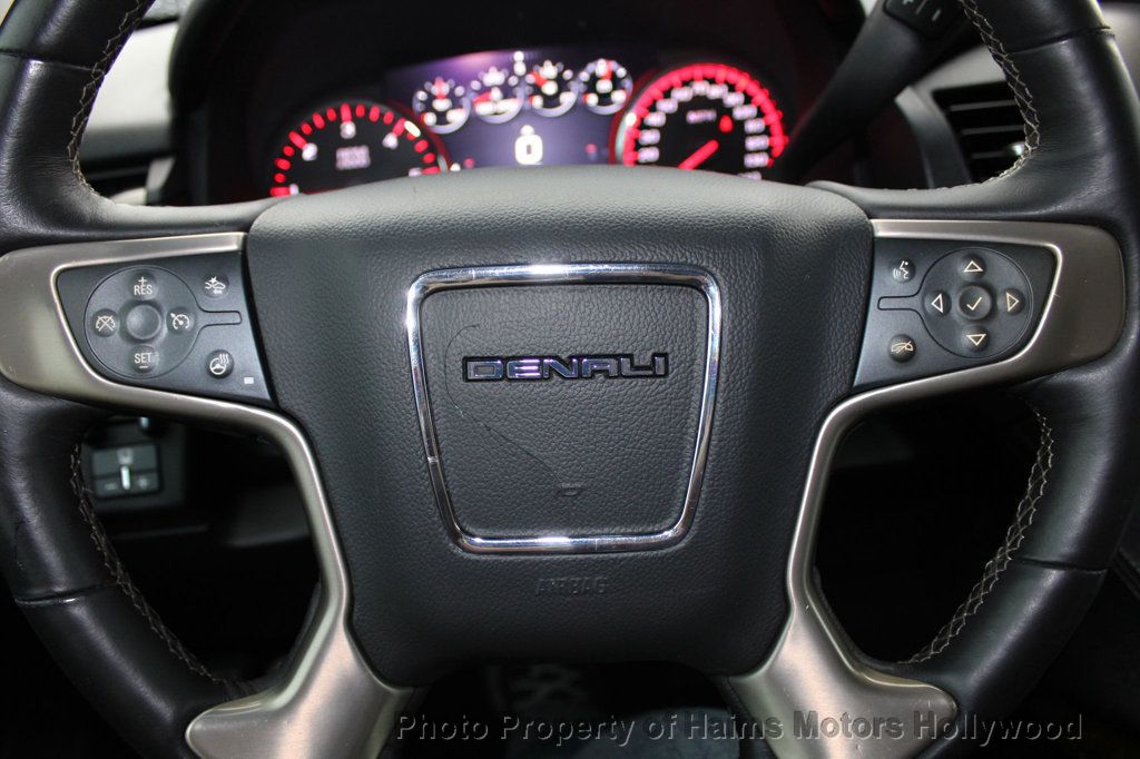 2016 Gmc Yukon Denali photo 25