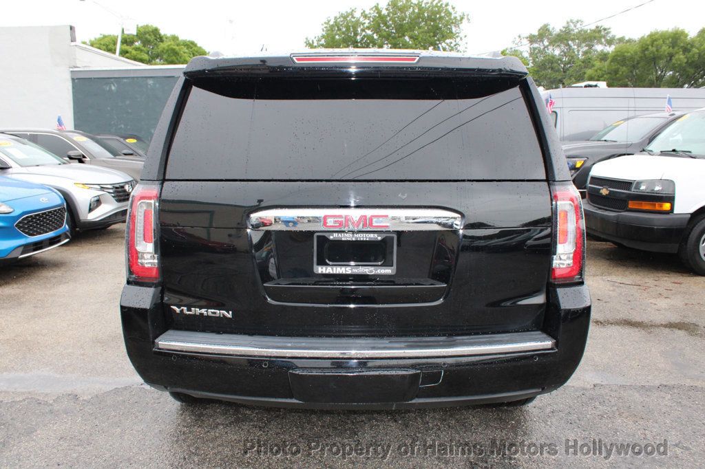 2016 Gmc Yukon Denali photo 6
