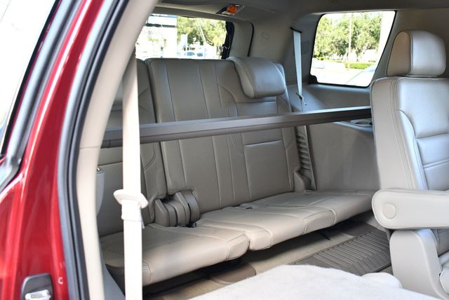 2016 GMC Yukon 4WD 4dr Denali W/Open Road Package and Rear Entertainment System - 22922733 - 19