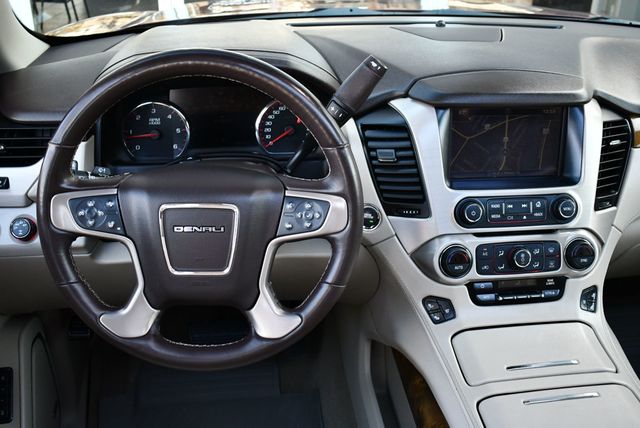 2016 GMC Yukon 4WD 4dr Denali W/Open Road Package and Rear Entertainment System - 22922733 - 48