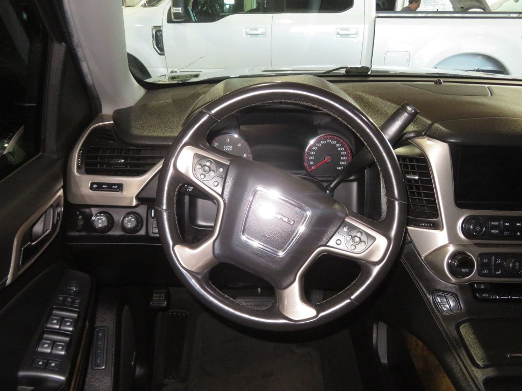 2016 GMC Yukon EXTRA CLEAN 4X4 DENALI YUKON THIRD ROW SEAT 6.2 MOTOR - 22913332 - 40