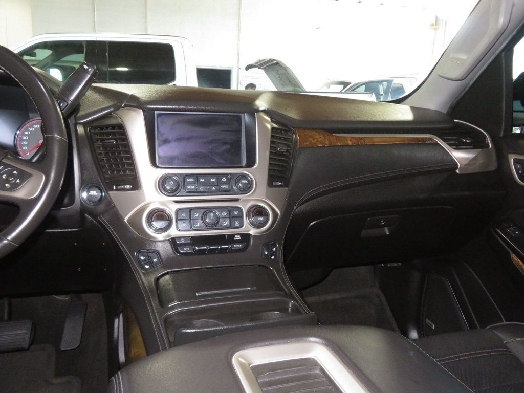 2016 GMC Yukon EXTRA CLEAN 4X4 DENALI YUKON THIRD ROW SEAT 6.2 MOTOR - 22913332 - 41