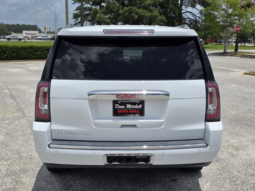 2016 Gmc Yukon XL Denali photo 3