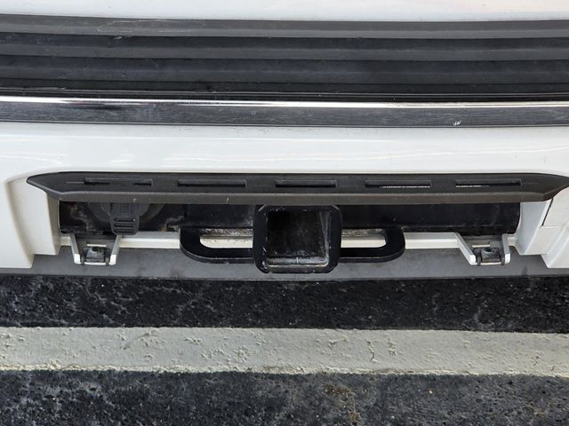 2016 GMC Yukon XL 2WD 4dr Denali - 23040845 - 32