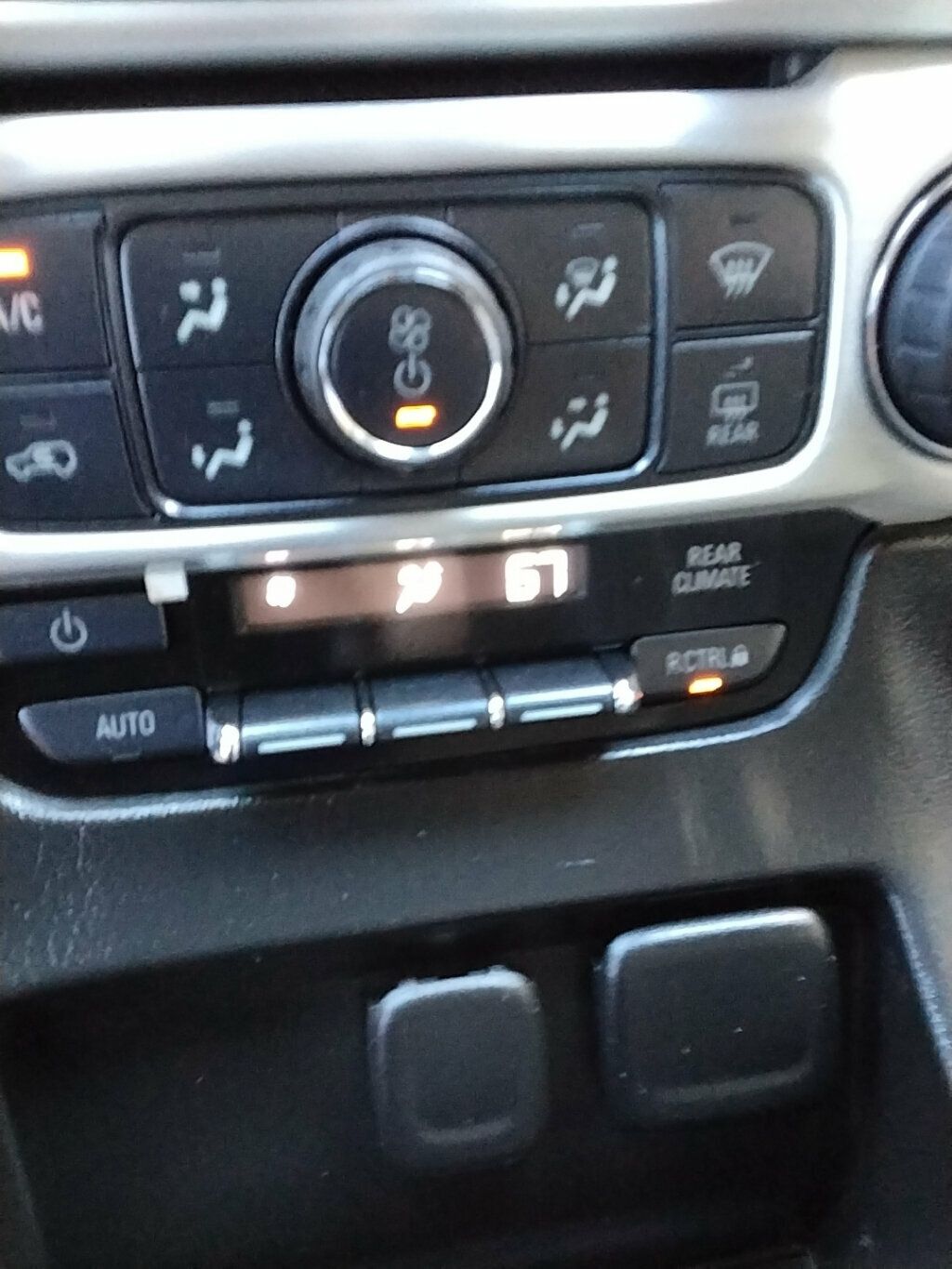 2016 Gmc Yukon XL SLE photo 26