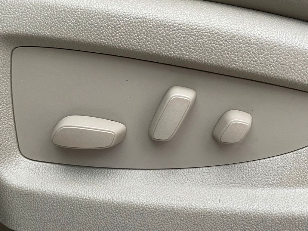 2016 GMC Yukon XL 4WD 4dr Denali - 22948263 - 11