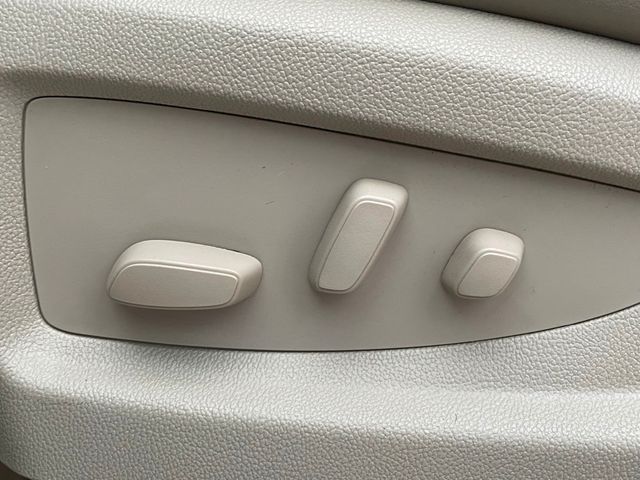 2016 GMC Yukon XL 4WD 4dr Denali - 22948263 - 11