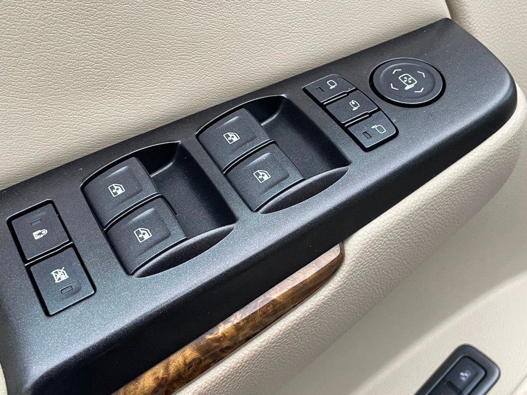 2016 GMC Yukon XL 4WD 4dr Denali - 22948263 - 17