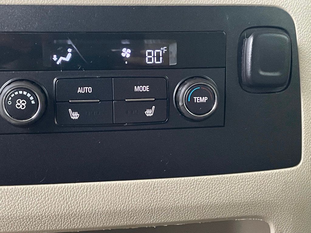 2016 GMC Yukon XL 4WD 4dr Denali - 22948263 - 24