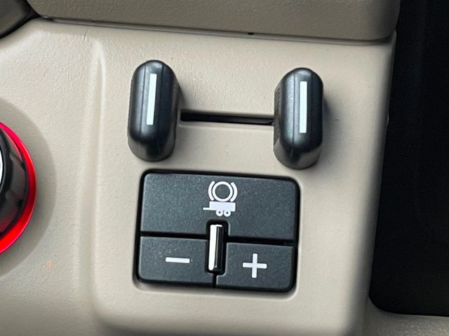 2016 GMC Yukon XL 4WD 4dr Denali - 22948263 - 36