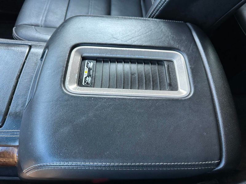 2016 GMC Yukon XL 4WD 4dr Denali - 22916531 - 57