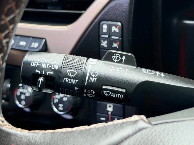2016 GMC Yukon XL 4WD 4dr Denali - 23029190 - 32