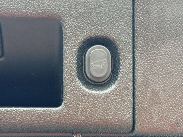 2016 GMC Yukon XL 4WD 4dr Denali - 23029190 - 7