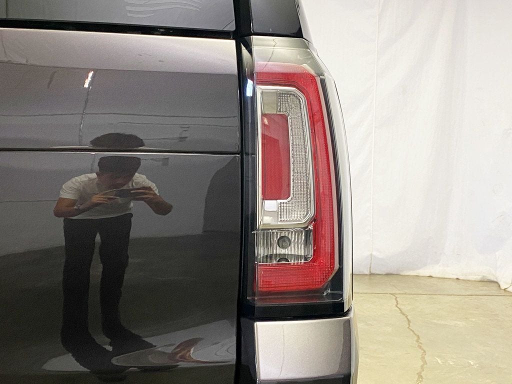 2016 Gmc Yukon XL Denali photo 9