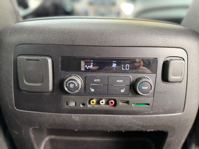 2016 GMC Yukon XL 4WD 4dr Denali - 22939348 - 16