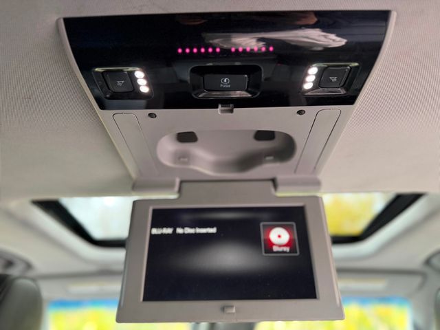 2016 GMC Yukon XL 4WD 4dr Denali - 22939348 - 17