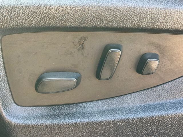 2016 GMC Yukon XL 4WD 4dr SLT - 22997473 - 19