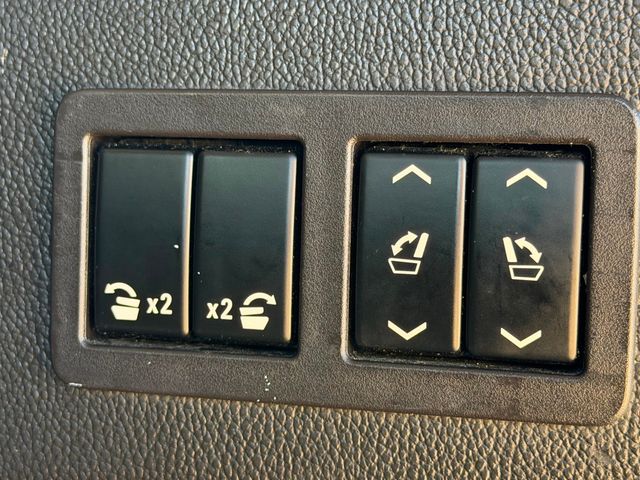 2016 GMC Yukon XL 4WD 4dr SLT - 22997473 - 41