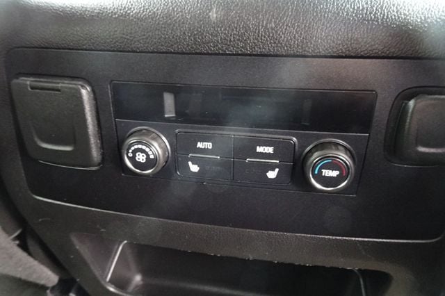 2016 GMC Yukon XL 4WD 4dr SLT - 22942329 - 14