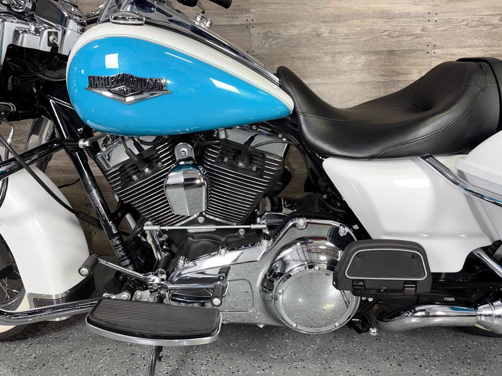 2016 Harley-Davidson FLHR Road King LOW MILES! - 22891394 - 14