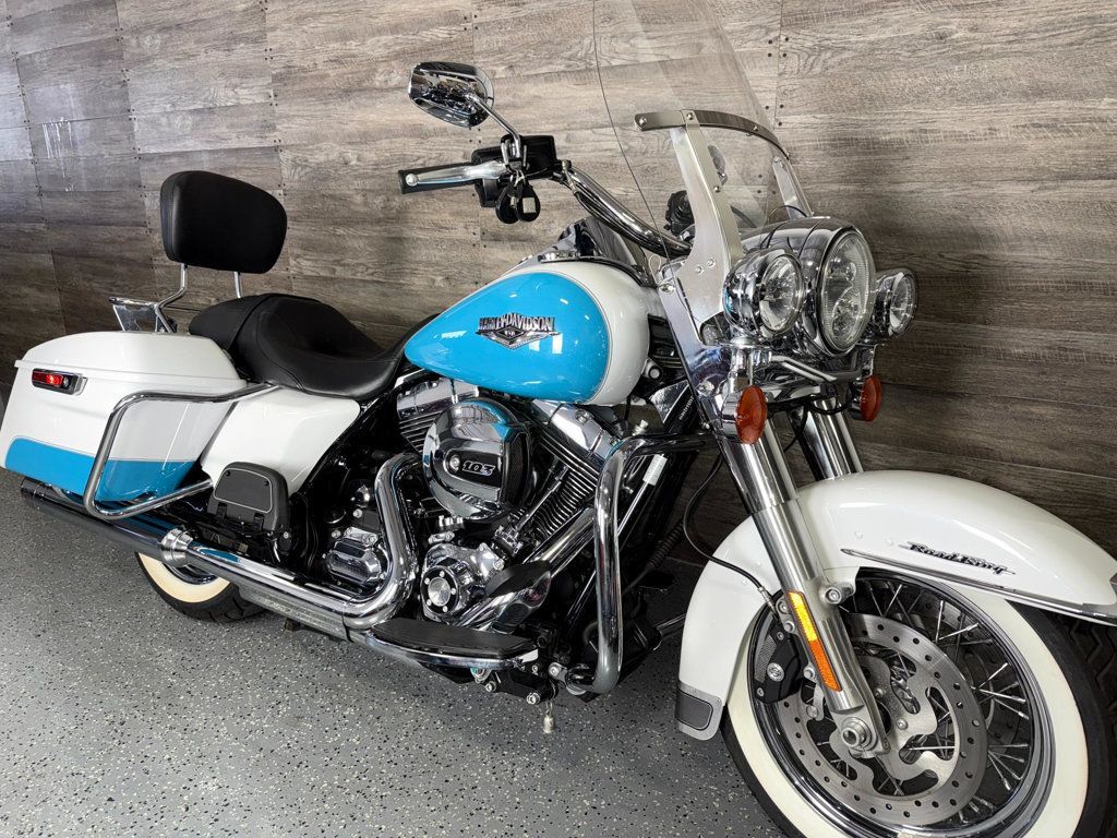 2016 Harley-Davidson FLHR Road King LOW MILES! - 22891394 - 1