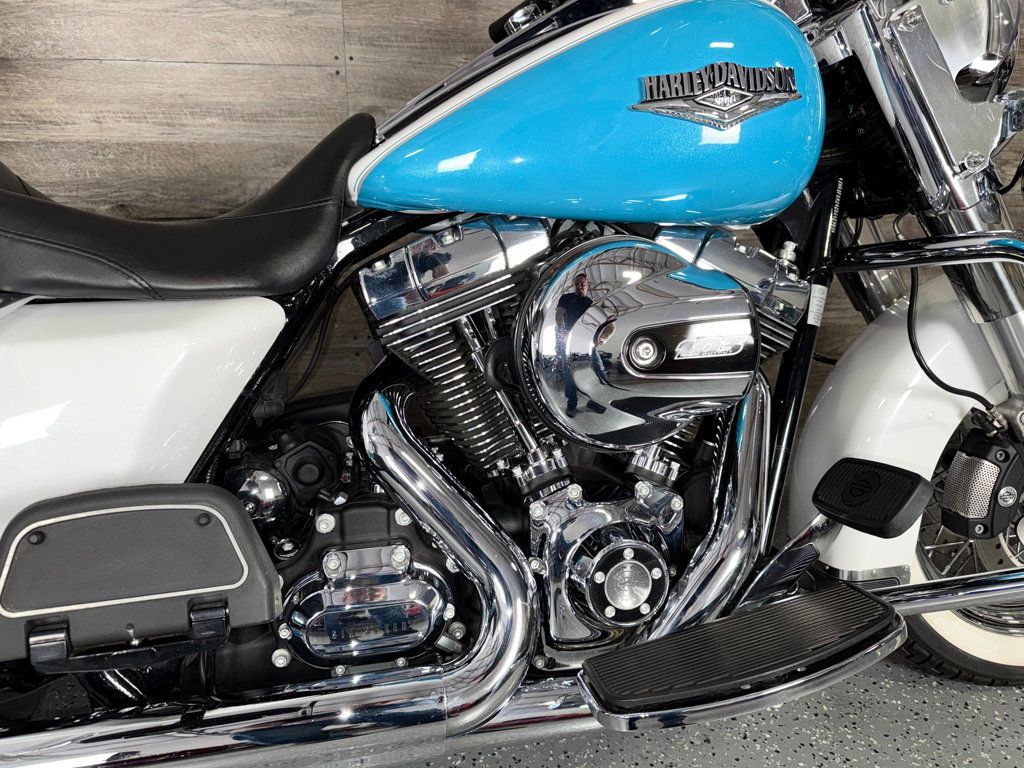 2016 Harley-Davidson FLHR Road King LOW MILES! - 22891394 - 5