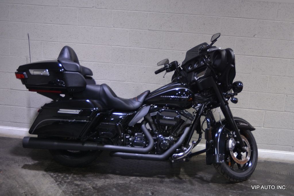 2016 Harley-Davidson FLHTCU  - 22487492 - 15