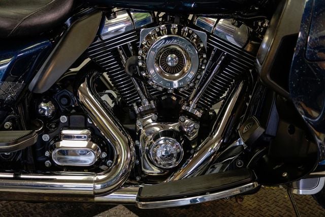 2016 Harley-Davidson FLHTK ELECTRA GLIDE ULTRA LIMITED NICE TOURING BAGGER! - 23037515 - 24