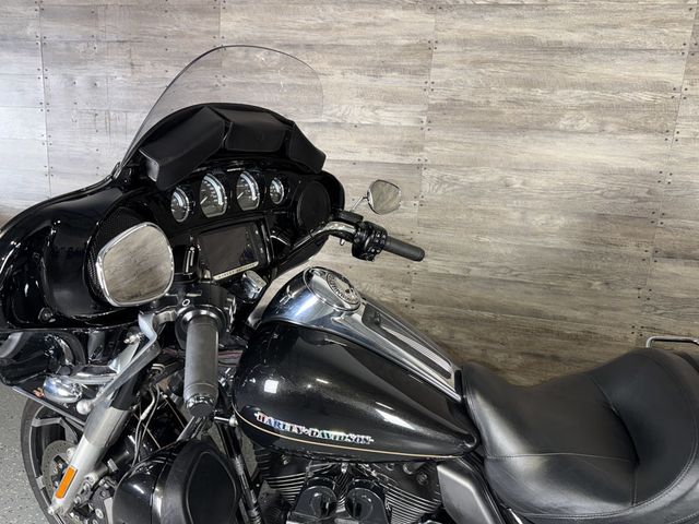 2016 Harley-Davidson FLHTK Electra Glide Ultra Limited Stage IV - 23084153 - 12