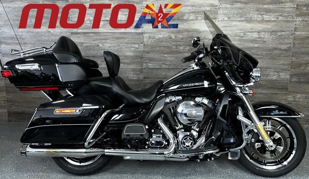 2016 Harley-Davidson FLHTK Electra Glide Ultra Limited SUPER CLEAN! - 22724987 - 0