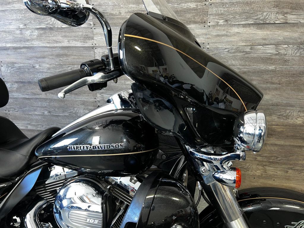 2016 Harley-Davidson FLHTK Electra Glide Ultra Limited SUPER CLEAN! - 22842959 - 3
