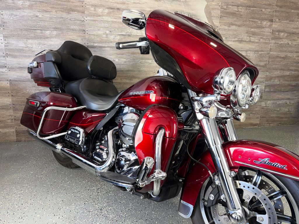 2016 Harley-Davidson FLHTK Ultra Limited SUPER CLEAN! - 23044625 - 10