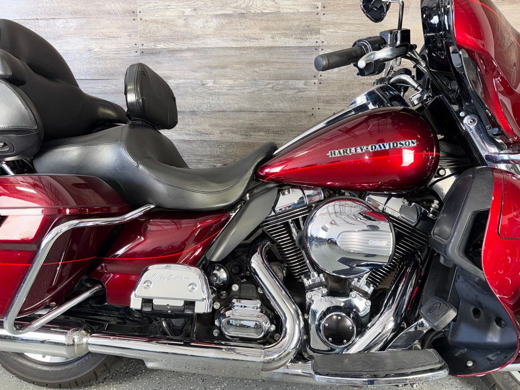 2016 Harley-Davidson FLHTK Ultra Limited SUPER CLEAN! - 23044625 - 5