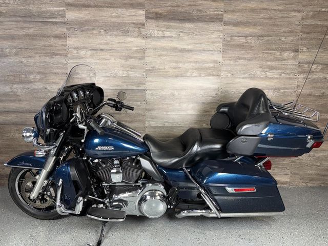 2016 Harley-Davidson FLHTKL Ultra Limited Low One Owner! - 22979394 - 11