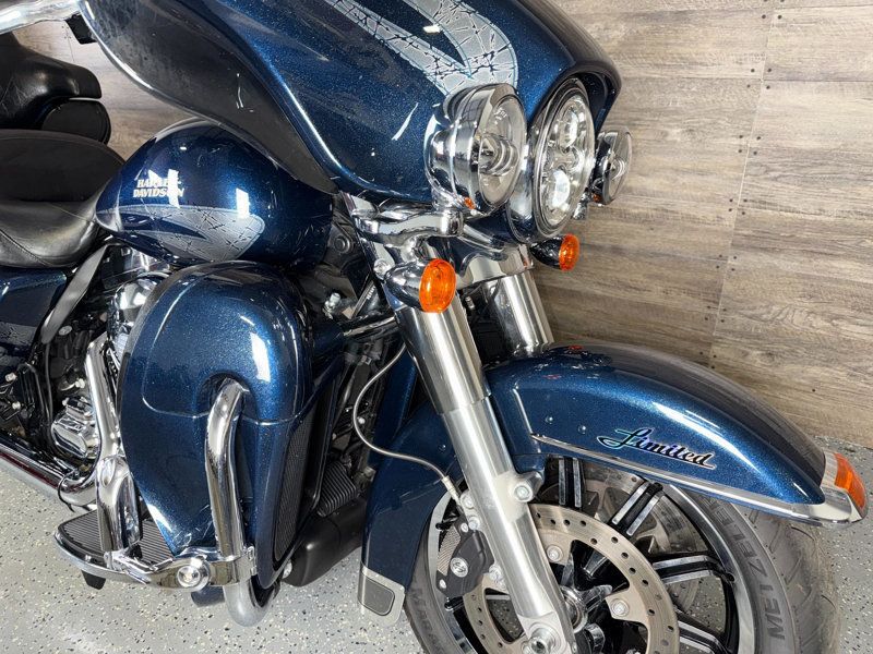 2016 Harley-Davidson FLHTKL Ultra Limited Low One Owner! - 22979394 - 4