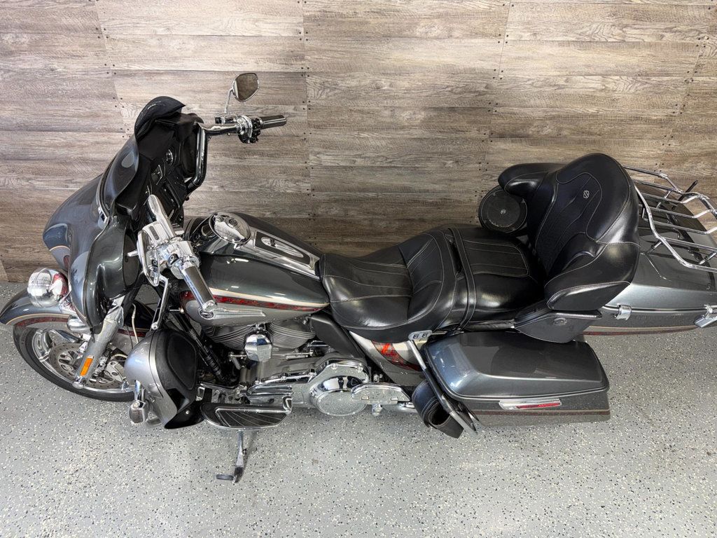 2016 Harley-Davidson FLHTKSE CVO Ultra Limited LOW MILES! - 23001577 - 15
