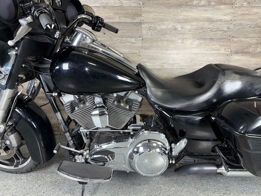 2016 Harley-Davidson FLHXS Street Glide Special LOW MILES! - 23056292 - 13