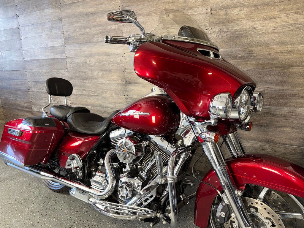 2016 Harley-Davidson FLHXS Street Glide Special SUPER CLEAN! - 23043596 | Video 2