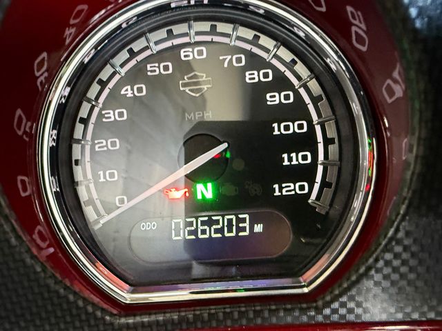 2016 Harley-Davidson FLHXSE CVO Street Glide Special One Owner! - 23039134 - 11