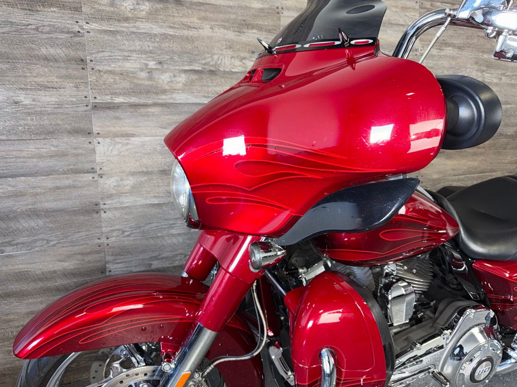 2016 Harley-Davidson FLHXSE CVO Street Glide Special One Owner! - 23039134 - 14
