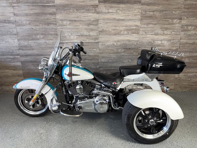 2016 Harley-Davidson FLSTCI Heritage Softail Classic SUPER CLEAN! - 23032882 - 11